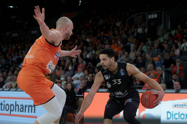 在此前某知 在此前某知